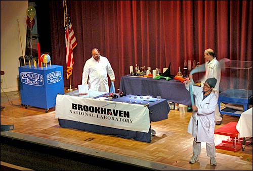 Whiz Bang Science Show photo